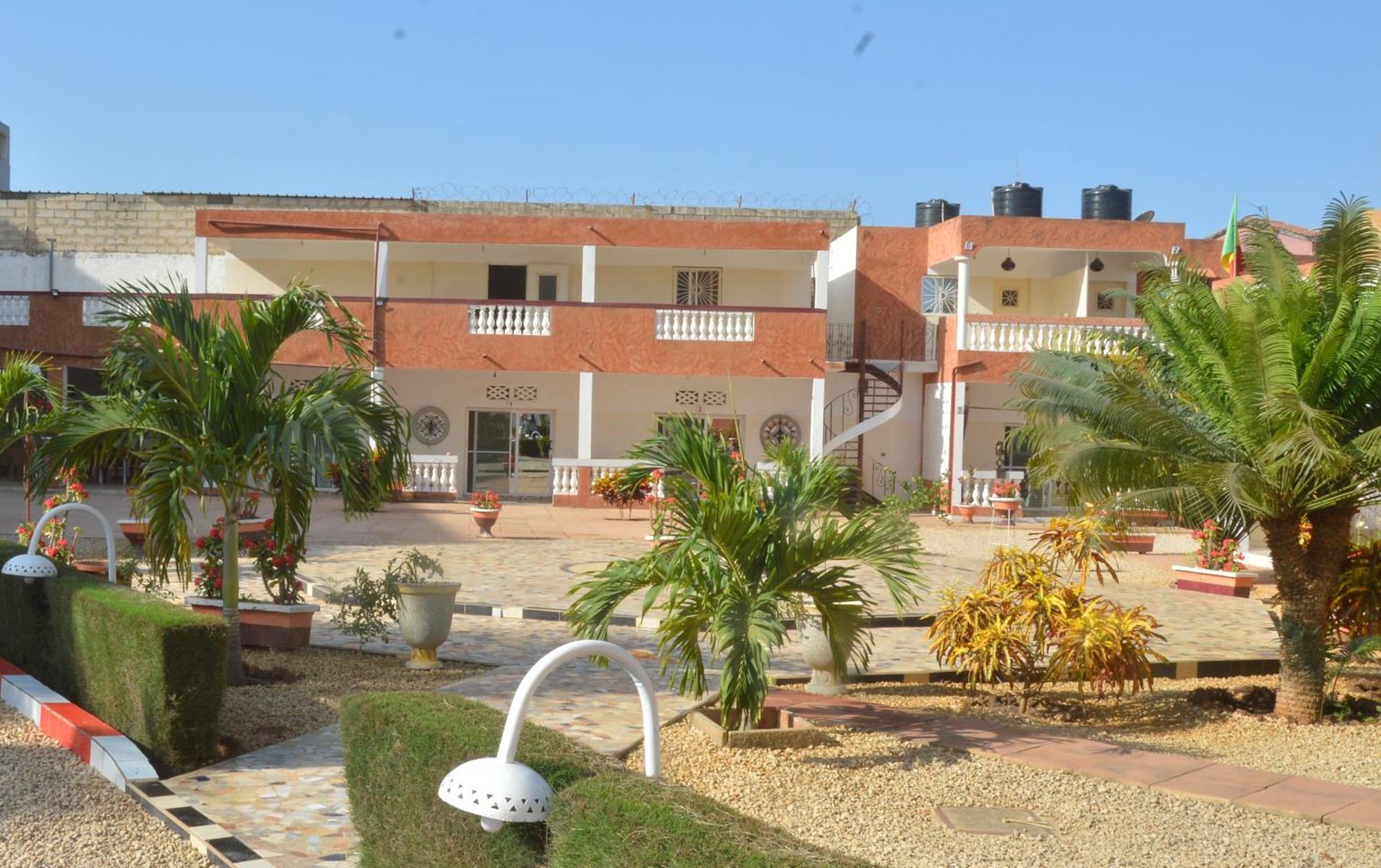 Hotel Takana Ngaparou Buitenkant foto