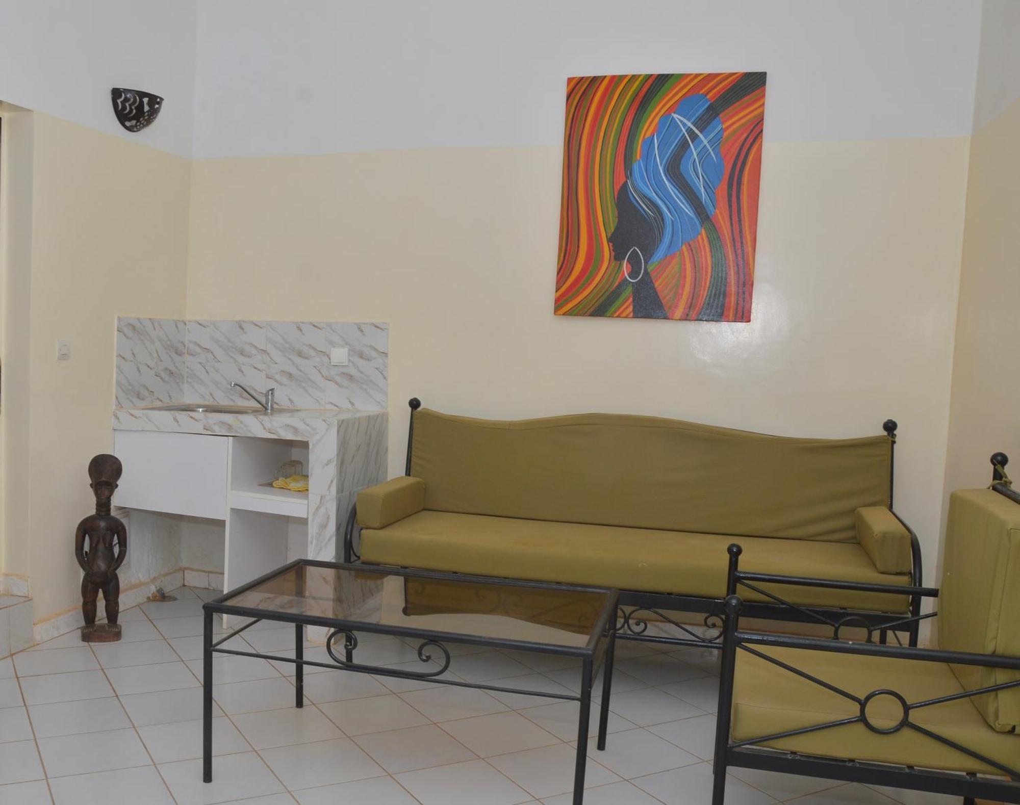 Hotel Takana Ngaparou Buitenkant foto